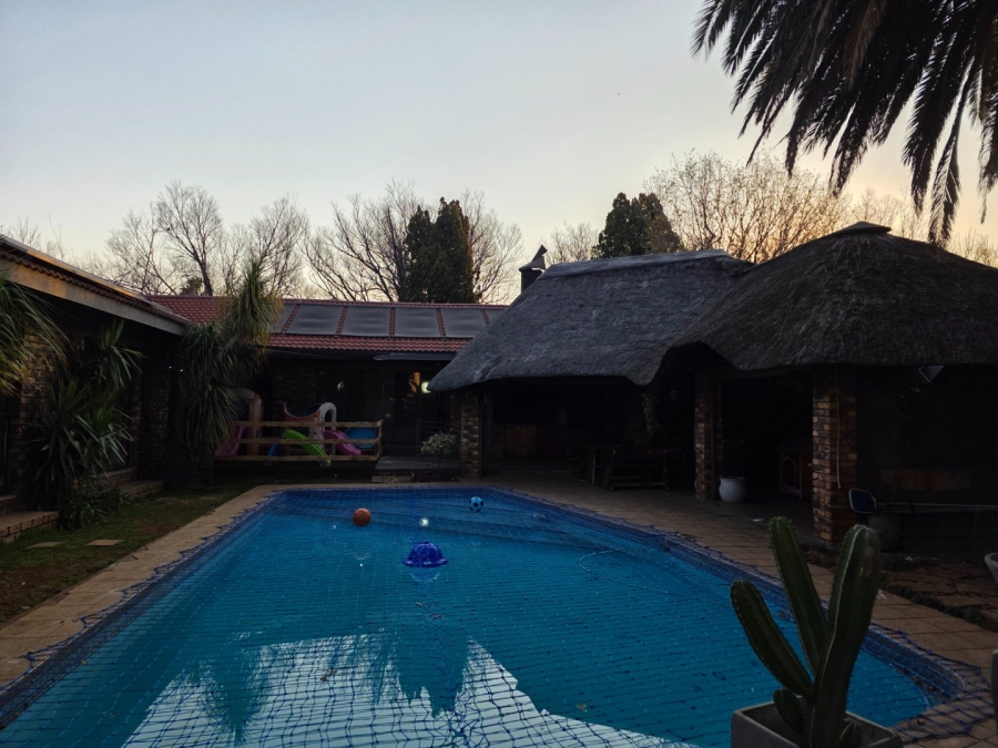 4 Bedroom Property for Sale in Vanderbijlpark SE 3 Gauteng