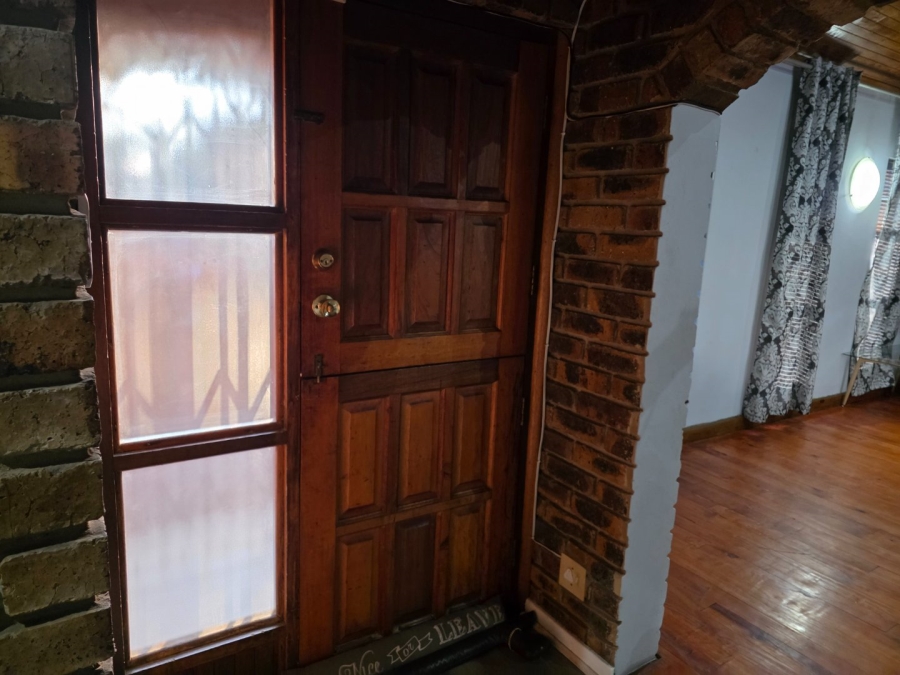 4 Bedroom Property for Sale in Vanderbijlpark SE 3 Gauteng