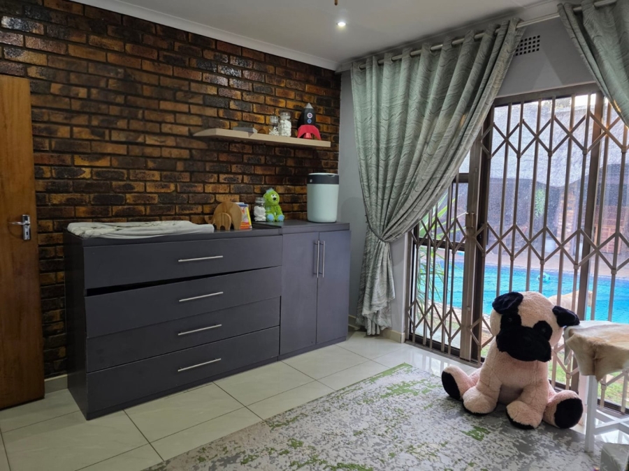 4 Bedroom Property for Sale in Vanderbijlpark SE 3 Gauteng