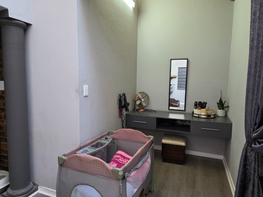 4 Bedroom Property for Sale in Vanderbijlpark SE 3 Gauteng