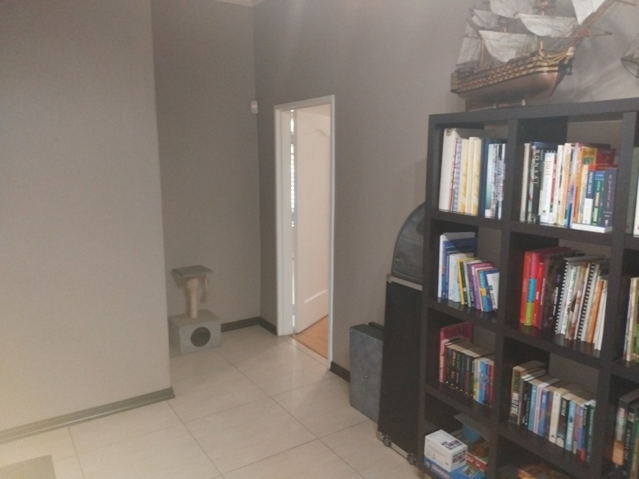 4 Bedroom Property for Sale in Primrose Hill Gauteng