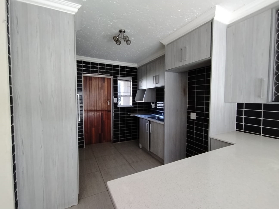 3 Bedroom Property for Sale in Gleneagles Gauteng