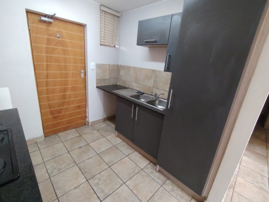 2 Bedroom Property for Sale in Amberfield Gauteng