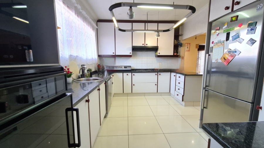 3 Bedroom Property for Sale in Laudium Gauteng