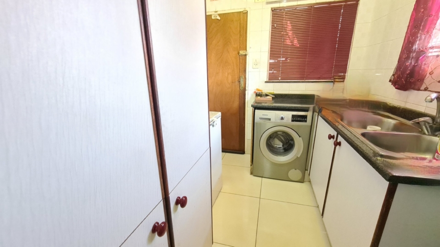 3 Bedroom Property for Sale in Laudium Gauteng
