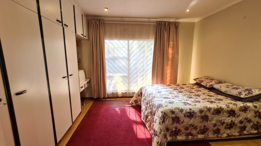 3 Bedroom Property for Sale in Laudium Gauteng