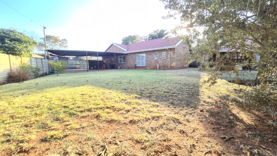 3 Bedroom Property for Sale in Laudium Gauteng
