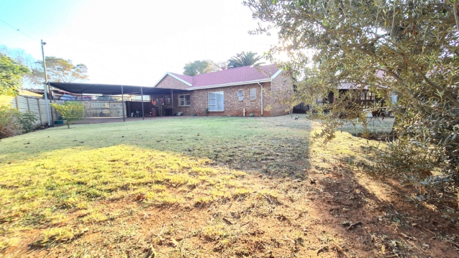 3 Bedroom Property for Sale in Laudium Gauteng