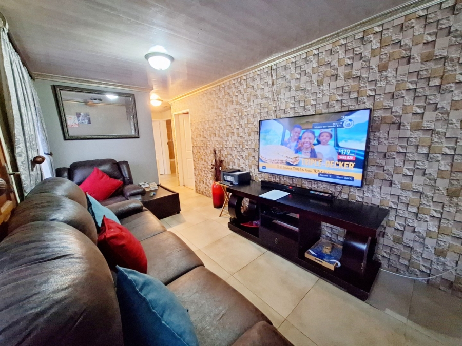 3 Bedroom Property for Sale in Philip Nel Park Gauteng