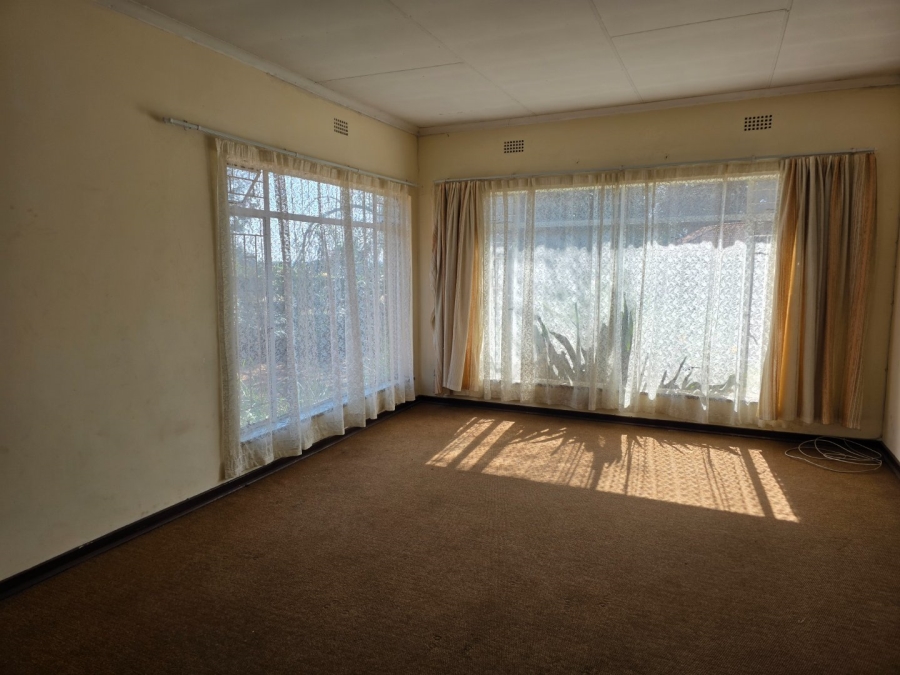 3 Bedroom Property for Sale in Flora Gardens Gauteng