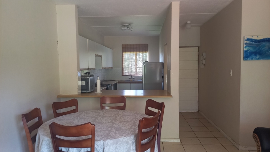 To Let 2 Bedroom Property for Rent in Noordwyk Gauteng
