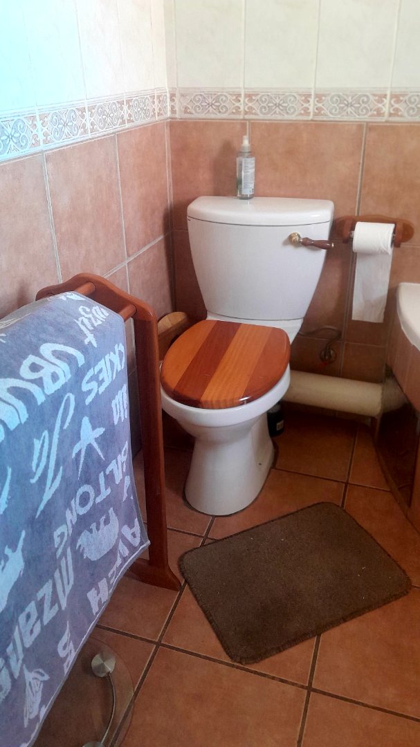 3 Bedroom Property for Sale in Die Hoewes Gauteng