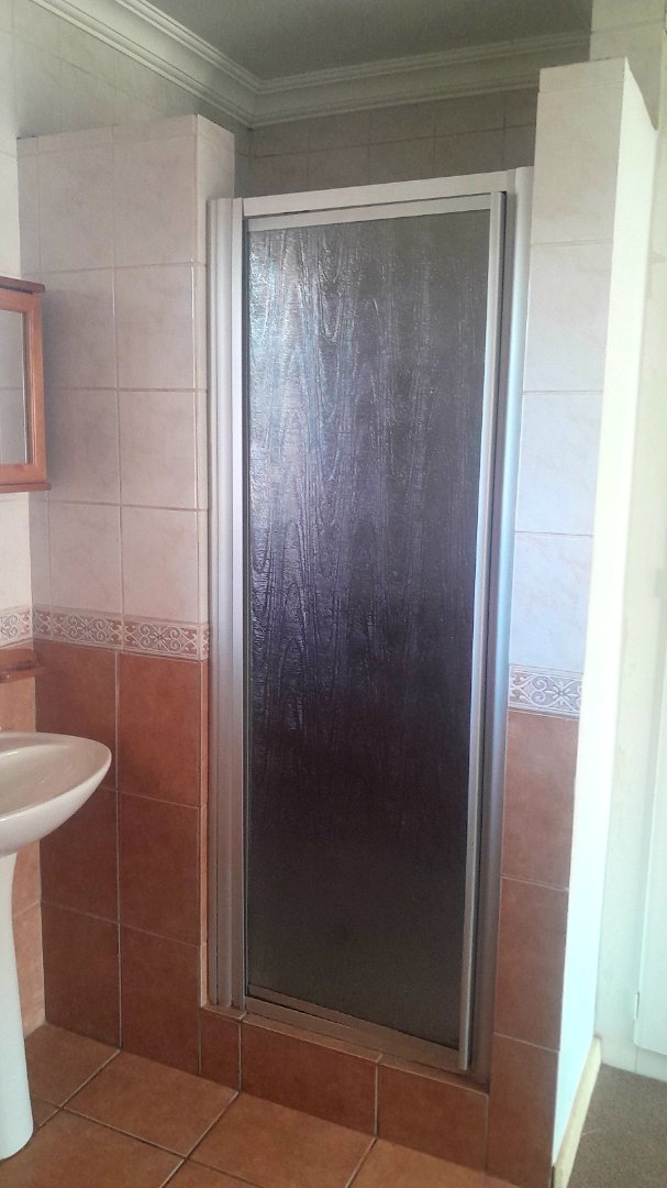 3 Bedroom Property for Sale in Die Hoewes Gauteng