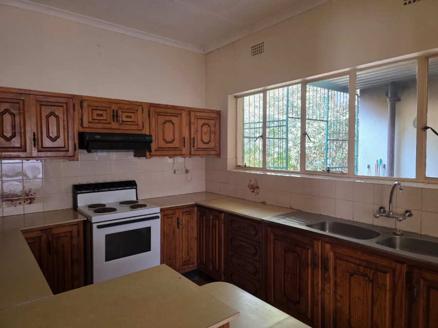 3 Bedroom Property for Sale in Flora Gardens Gauteng