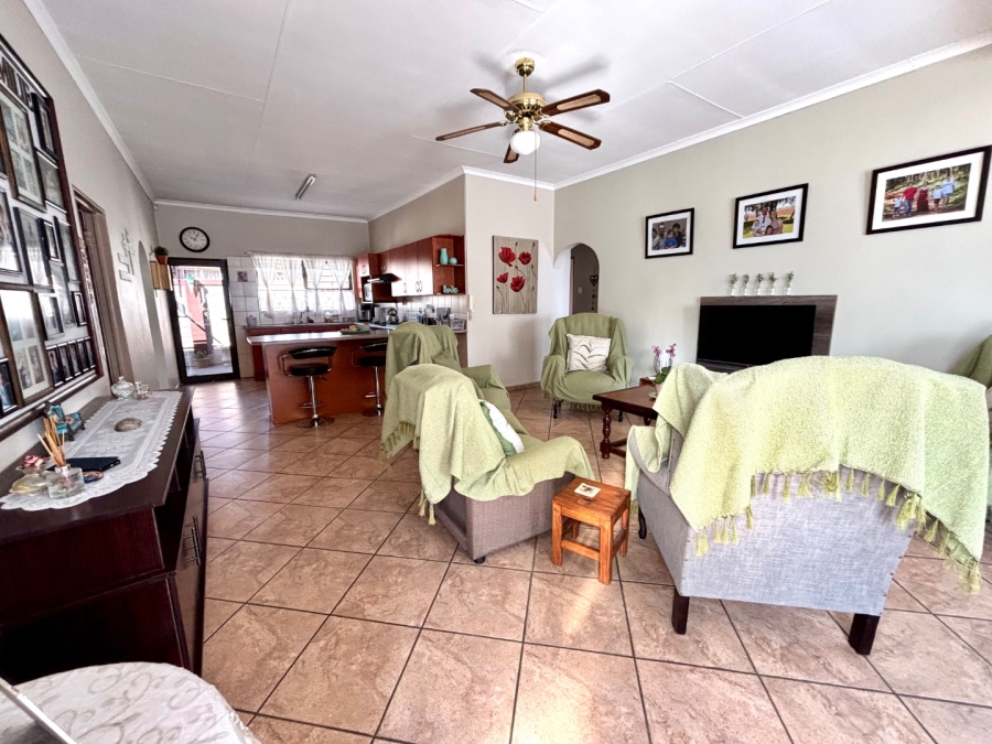 3 Bedroom Property for Sale in Erasmus Gauteng