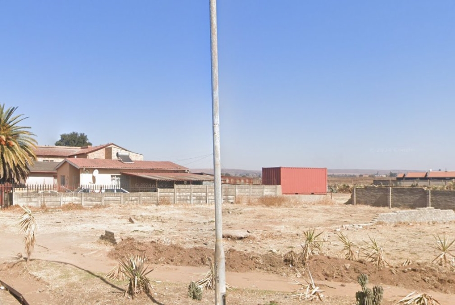  Bedroom Property for Sale in Lenasia Ext 11 Gauteng