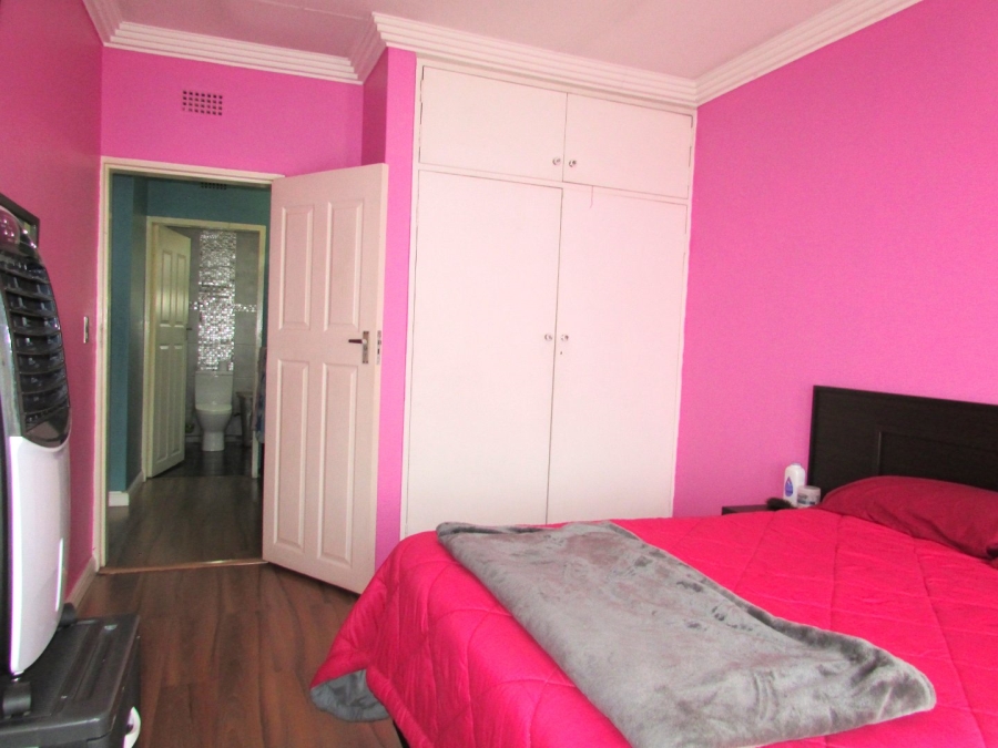 3 Bedroom Property for Sale in Flora Gardens Gauteng