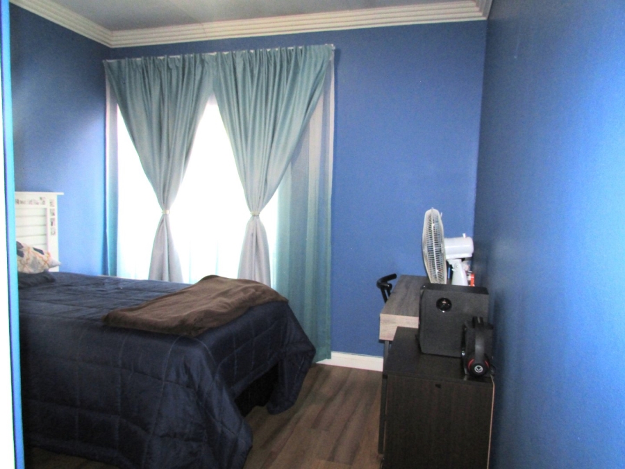 3 Bedroom Property for Sale in Flora Gardens Gauteng