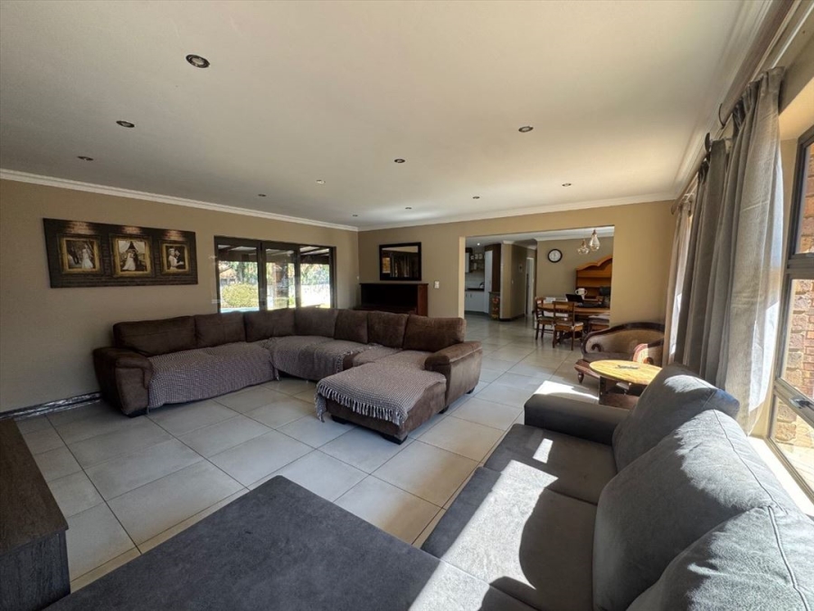 3 Bedroom Property for Sale in Sunward Park Gauteng