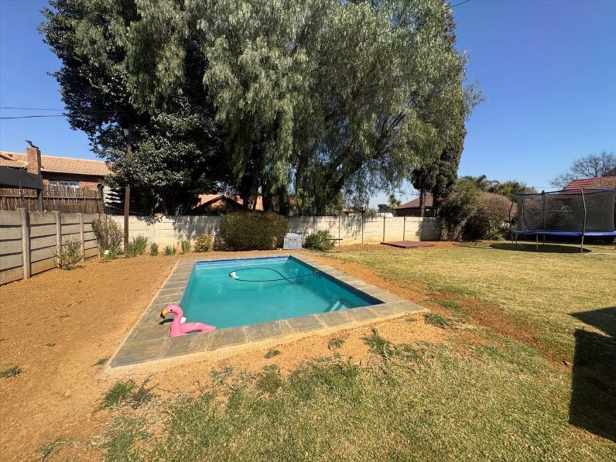 3 Bedroom Property for Sale in Sunward Park Gauteng