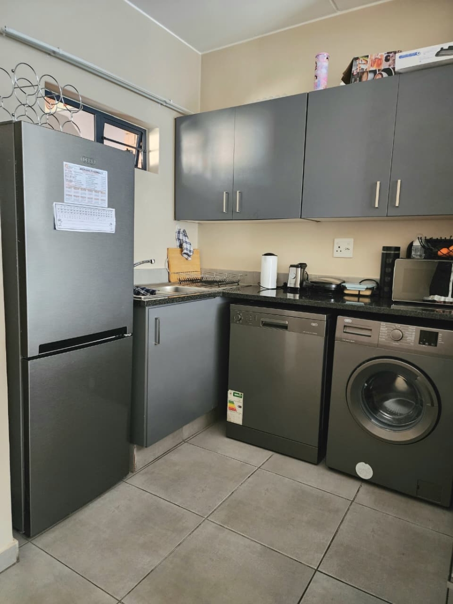 2 Bedroom Property for Sale in Vorna Valley Gauteng