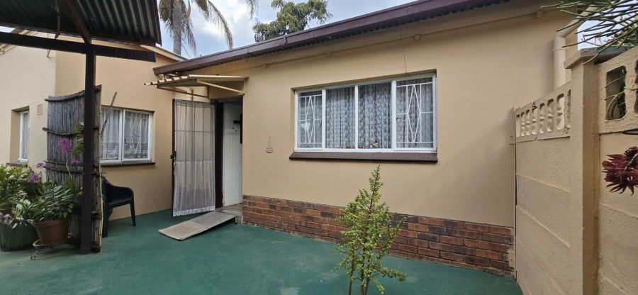 4 Bedroom Property for Sale in Moregloed Gauteng