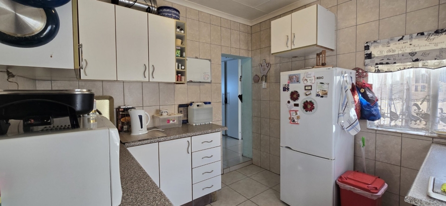 4 Bedroom Property for Sale in Moregloed Gauteng