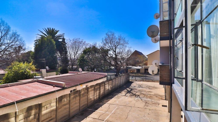 2 Bedroom Property for Sale in Edenvale Central Gauteng
