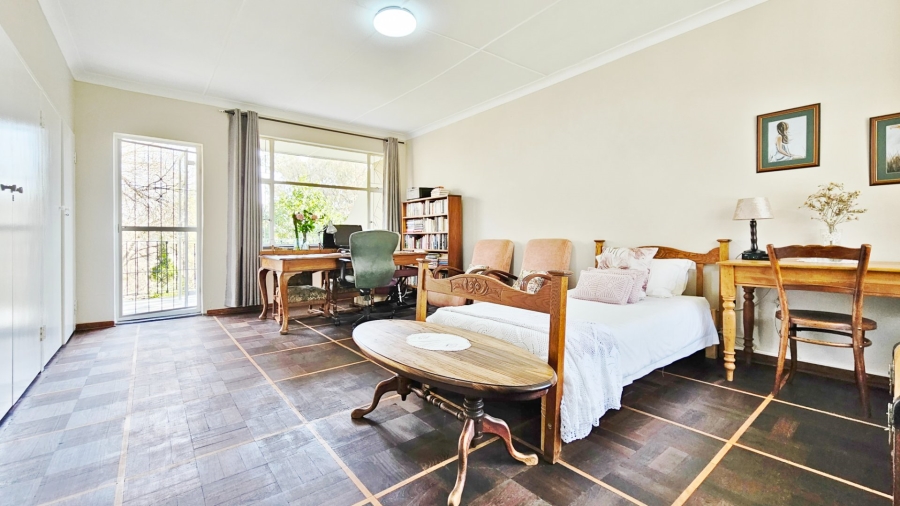 3 Bedroom Property for Sale in Three Rivers Proper Gauteng