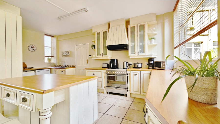 3 Bedroom Property for Sale in Three Rivers Proper Gauteng