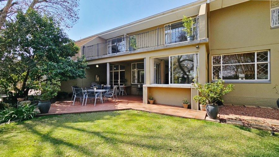 3 Bedroom Property for Sale in Three Rivers Proper Gauteng