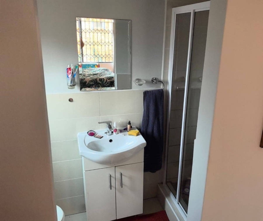 To Let 2 Bedroom Property for Rent in Fairlead Gauteng
