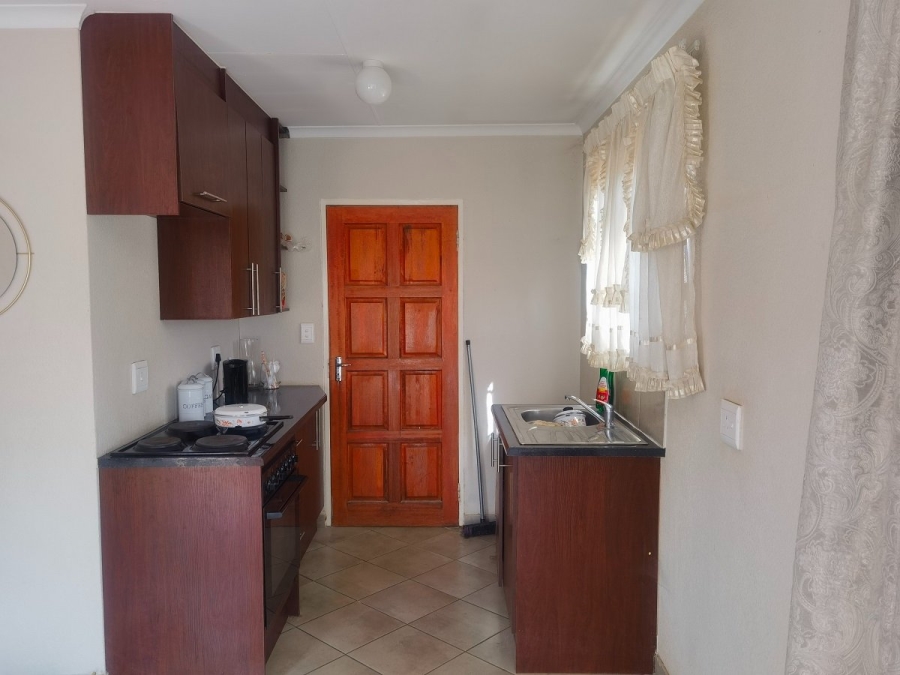 2 Bedroom Property for Sale in Alliance Gauteng