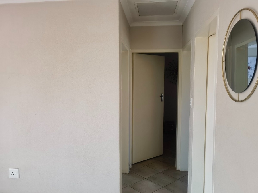 2 Bedroom Property for Sale in Alliance Gauteng