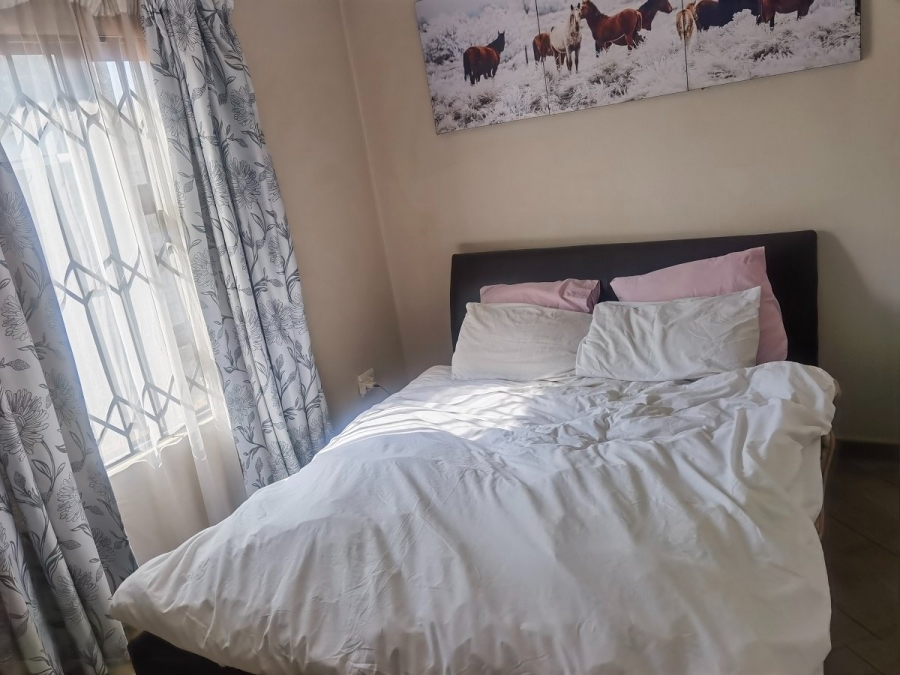 2 Bedroom Property for Sale in Alliance Gauteng