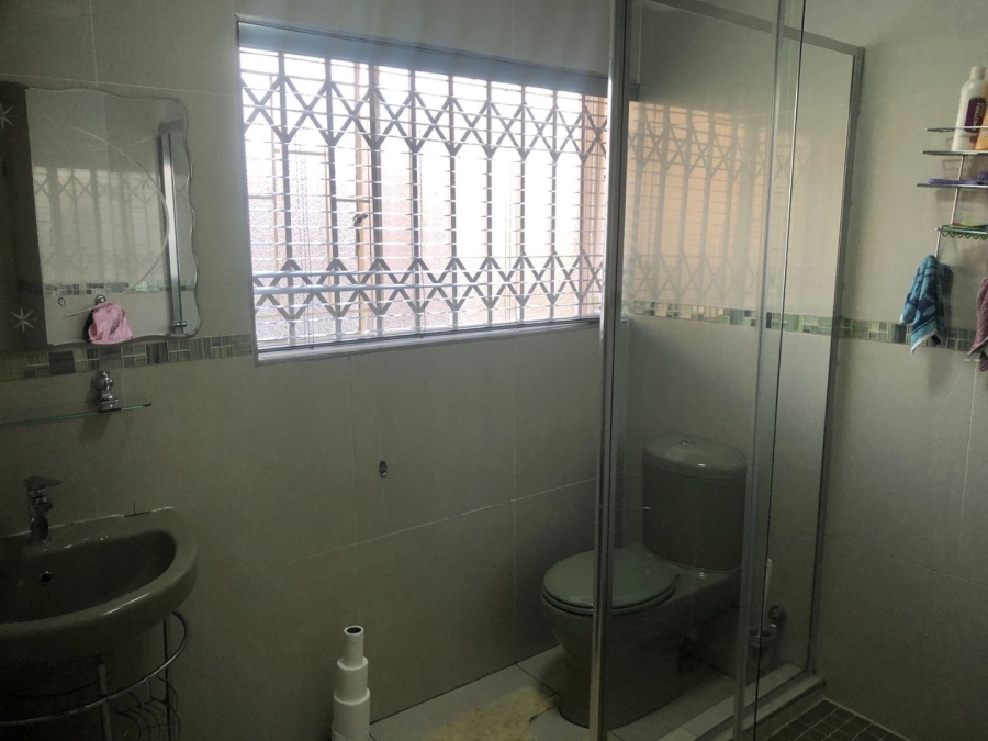 4 Bedroom Property for Sale in Lombardy East Gauteng