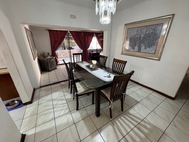 5 Bedroom Property for Sale in Edleen Gauteng