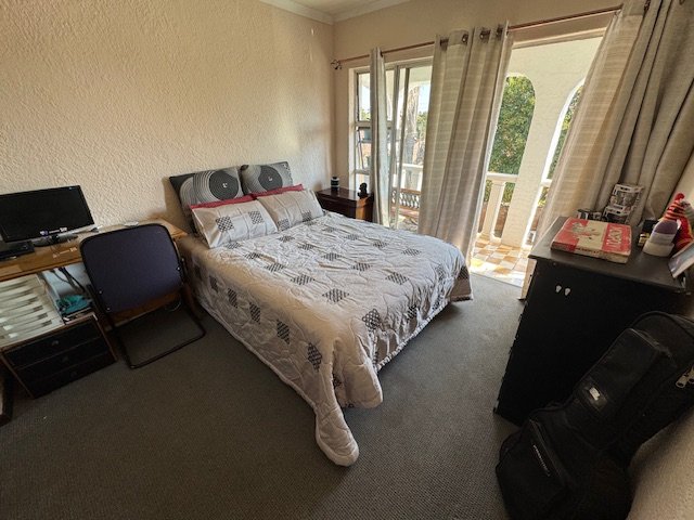 5 Bedroom Property for Sale in Edleen Gauteng