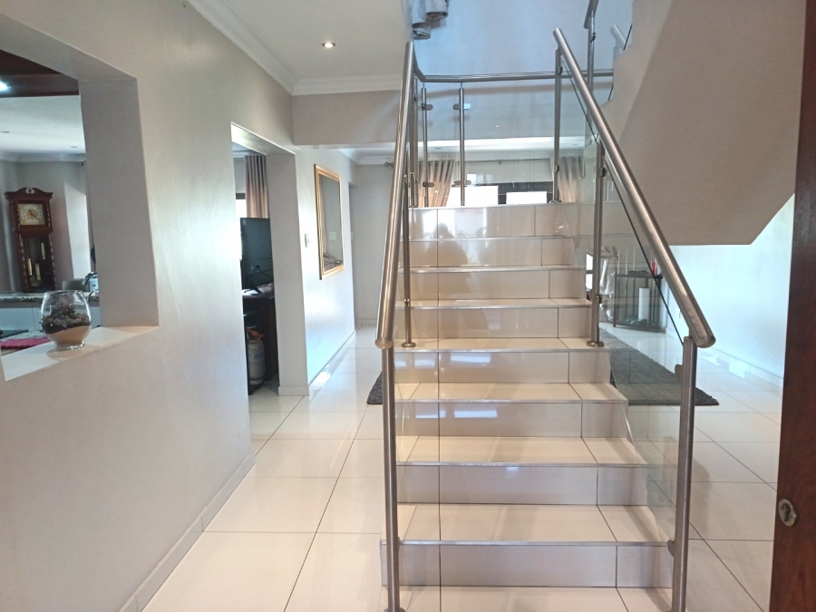 5 Bedroom Property for Sale in Centurion Golf Estate Gauteng