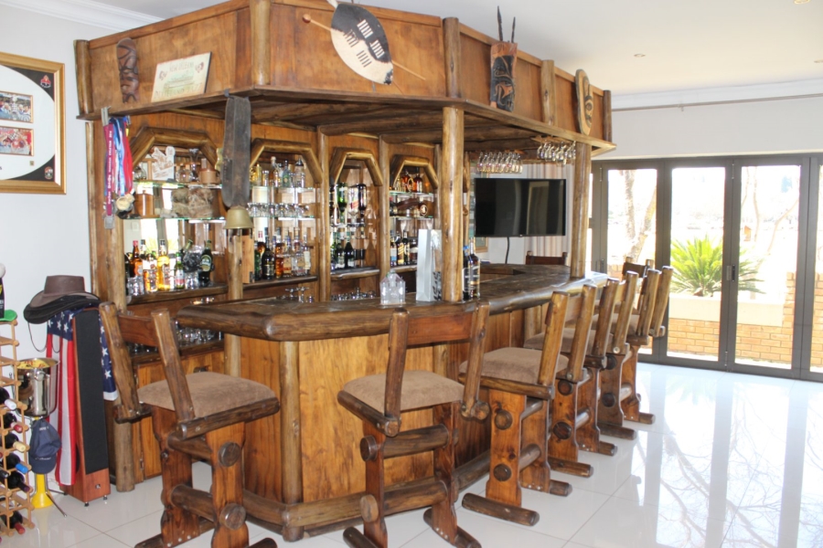 5 Bedroom Property for Sale in Centurion Golf Estate Gauteng