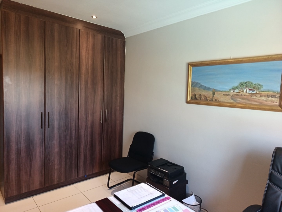 5 Bedroom Property for Sale in Centurion Golf Estate Gauteng