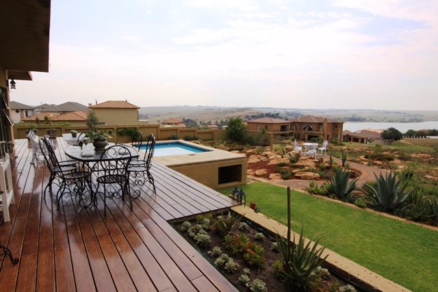4 Bedroom Property for Sale in Aquavista Mountain Estate Gauteng