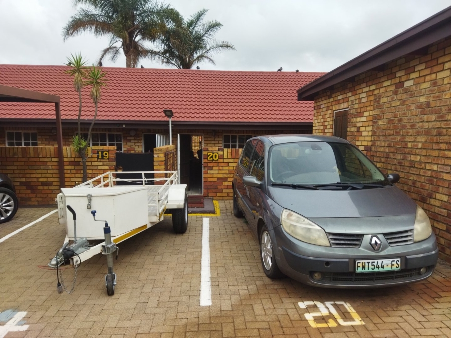 2 Bedroom Property for Sale in Croydon Gauteng