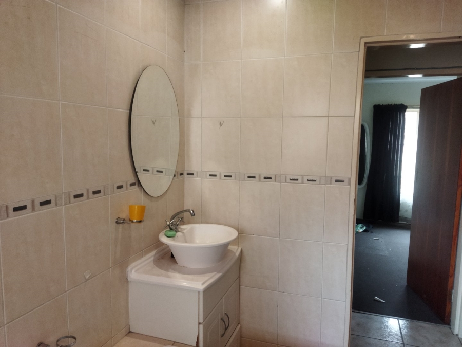 2 Bedroom Property for Sale in Croydon Gauteng