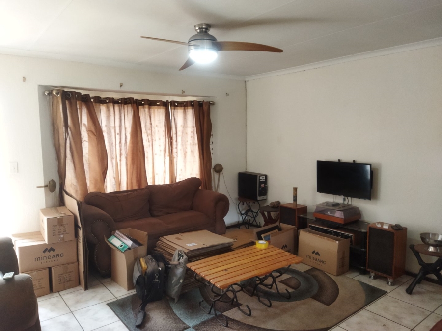 2 Bedroom Property for Sale in Croydon Gauteng