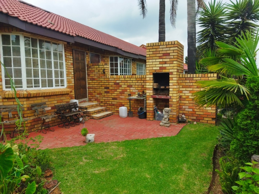 2 Bedroom Property for Sale in Croydon Gauteng