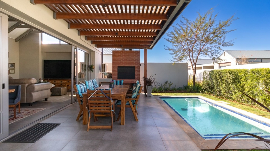3 Bedroom Property for Sale in Serengeti Lifestyle Estate Gauteng