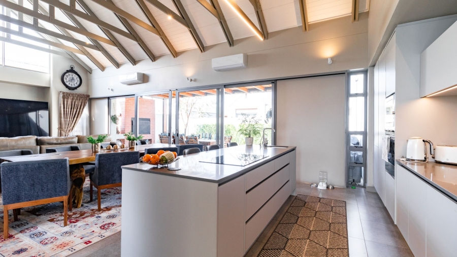 3 Bedroom Property for Sale in Serengeti Lifestyle Estate Gauteng