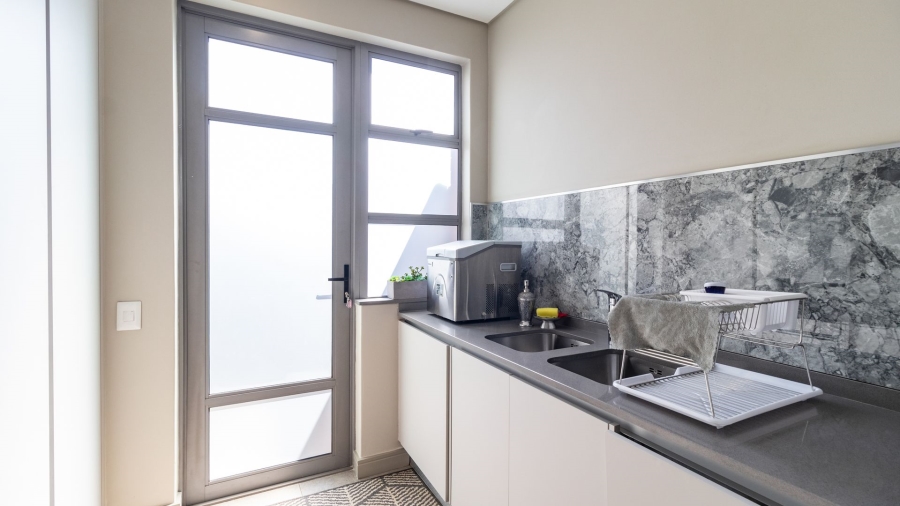 3 Bedroom Property for Sale in Serengeti Lifestyle Estate Gauteng