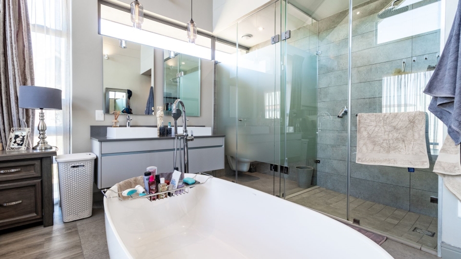 3 Bedroom Property for Sale in Serengeti Lifestyle Estate Gauteng